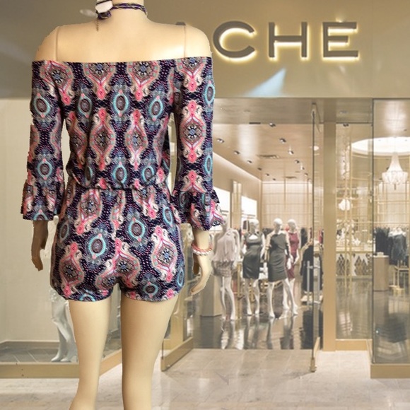 Off The Shoulder Romper - Picture 3 of 4